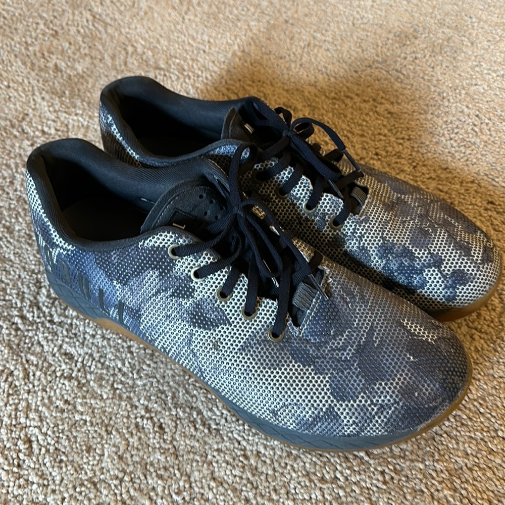 NOBULL trainers - navy floral 13
